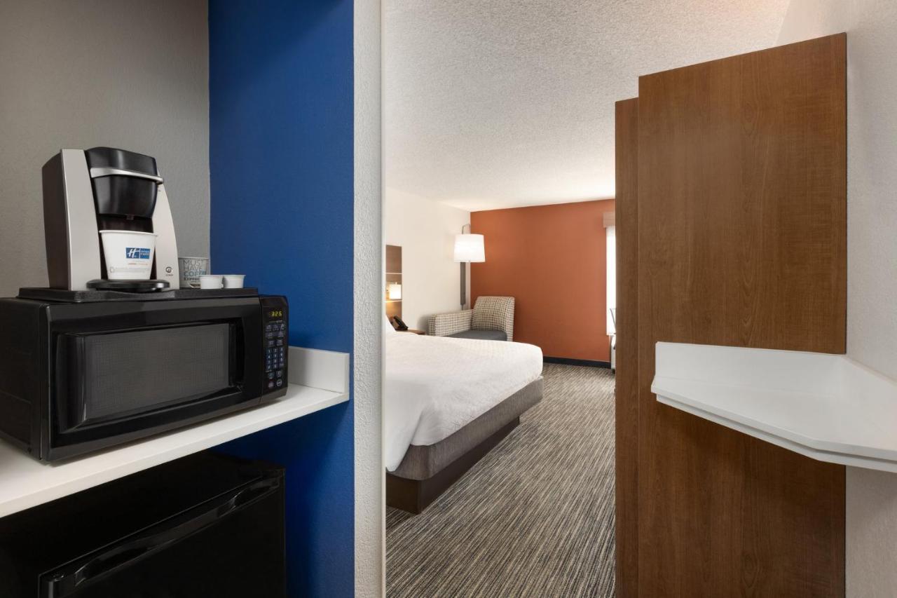 Holiday Inn Express Vero Beach-West I-95 By Ihg Exterior foto