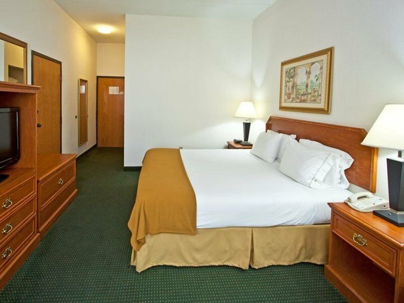 Holiday Inn Express Vero Beach-West I-95 By Ihg Exterior foto