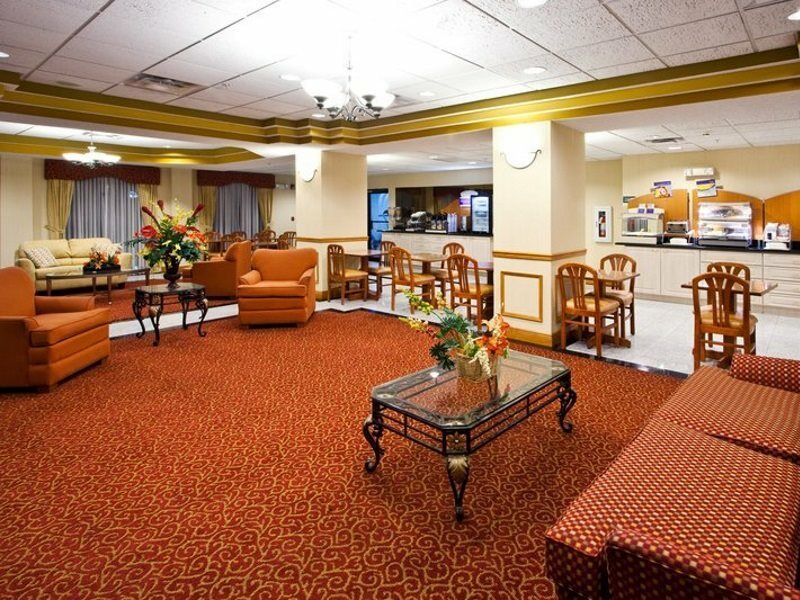 Holiday Inn Express Vero Beach-West I-95 By Ihg Exterior foto