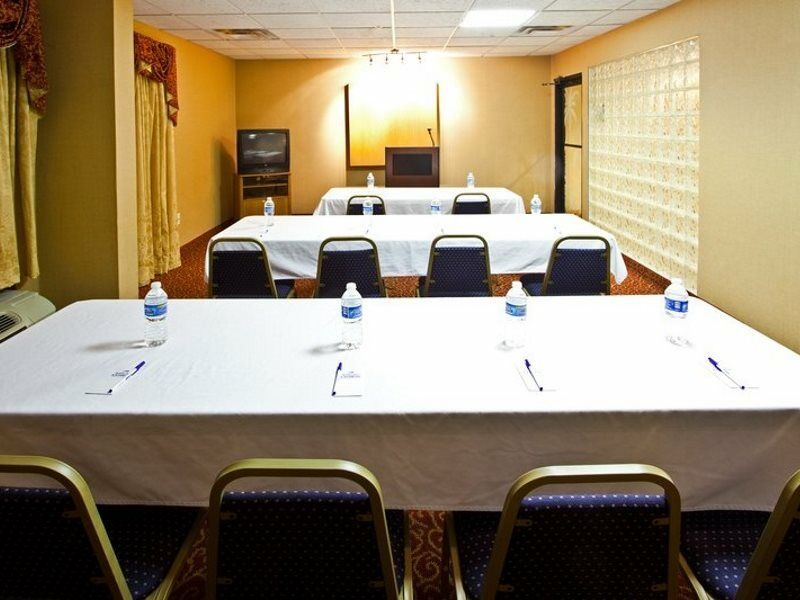 Holiday Inn Express Vero Beach-West I-95 By Ihg Exterior foto
